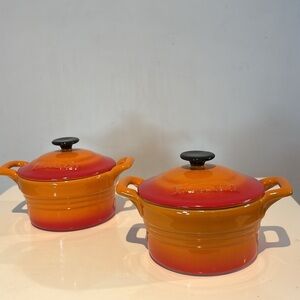 Set of 2 Vintage Hearth Orange Mini round Cocotte Stoneware Dish with Lid